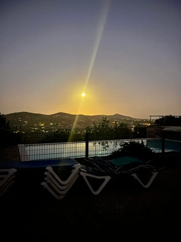 full moon over pool view psilocybin mushroom retreat algarve